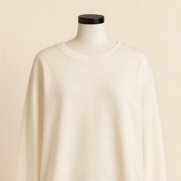 New York City Skyline Graphic Sweatshirt – Cream/White – Women’s - Picture 3 of 6